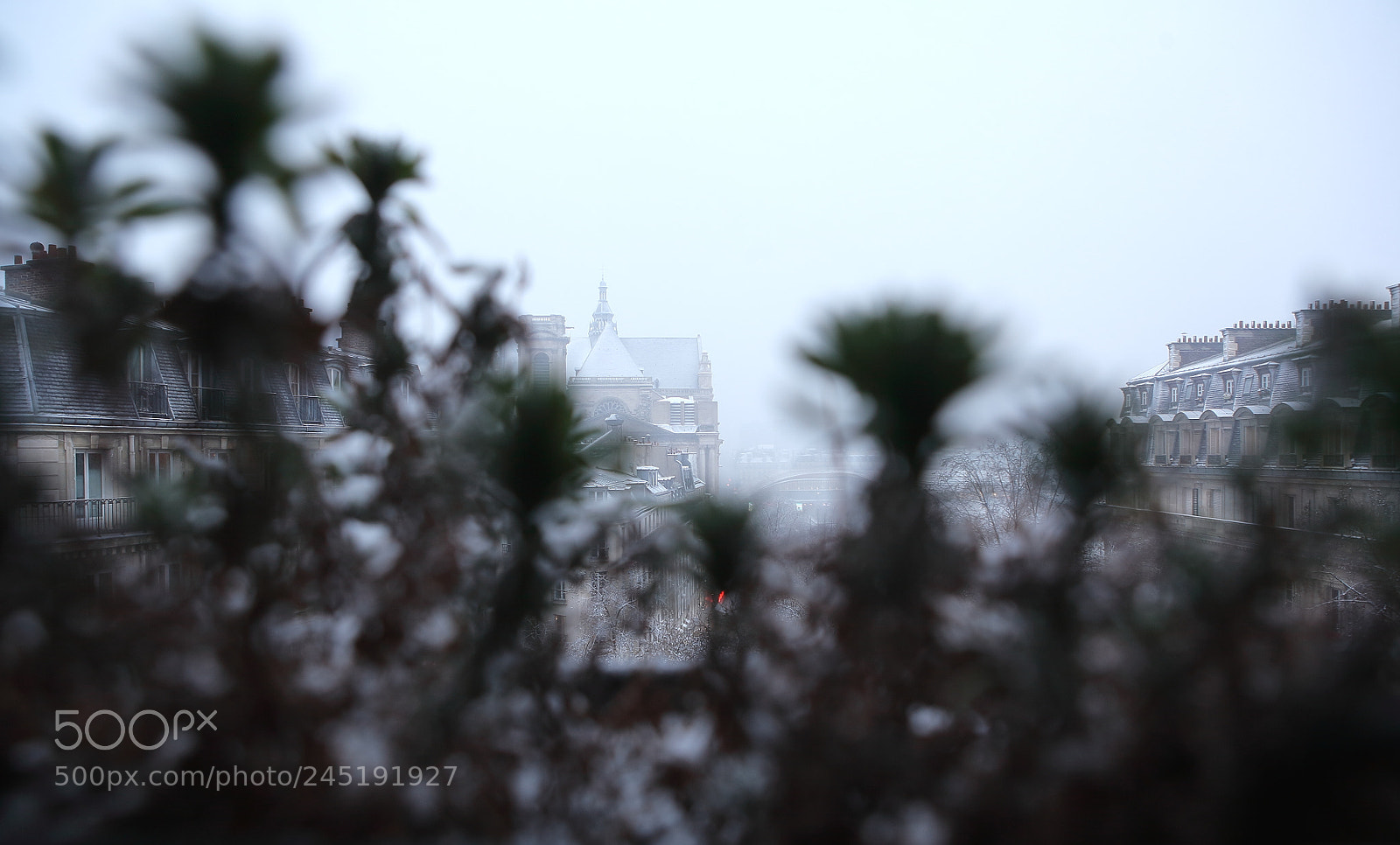Canon EOS 5D sample photo. Paris les halles under photography