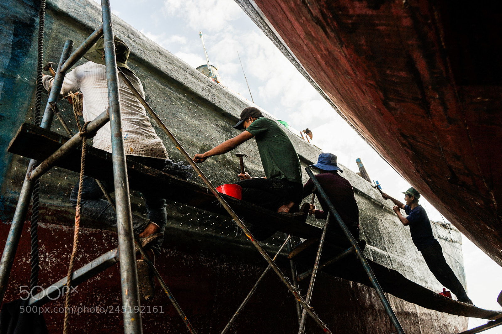 Sony a7 II sample photo. Shipbuilder photography
