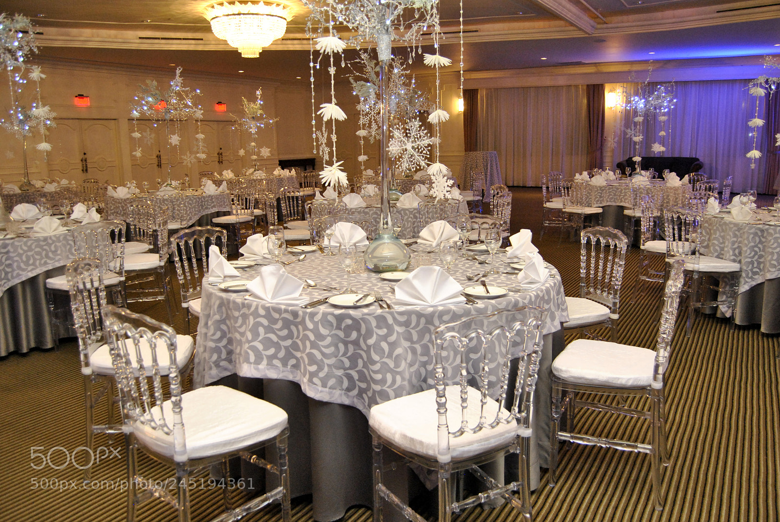 Nikon D3000 sample photo. ¨party n¨ photography