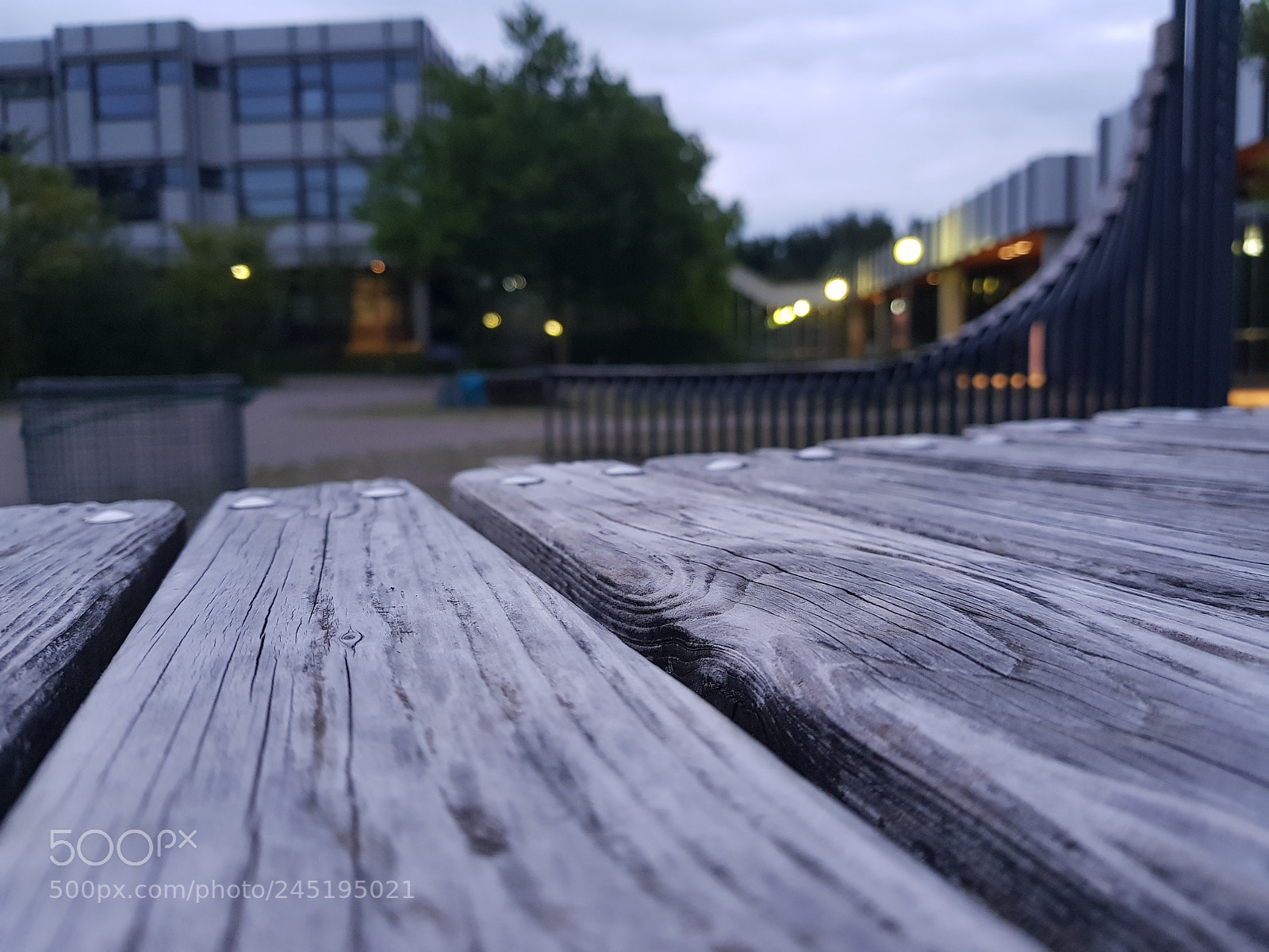 Samsung Galaxy S8+ sample photo. White grooved bench photography
