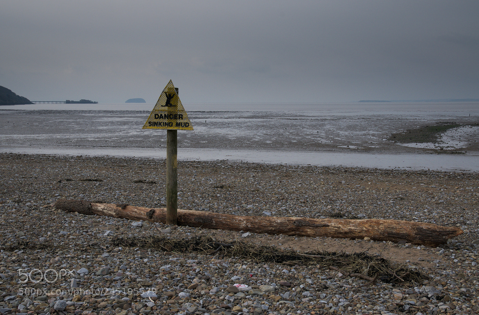 Nikon D300 sample photo. Perils of sandbay photography