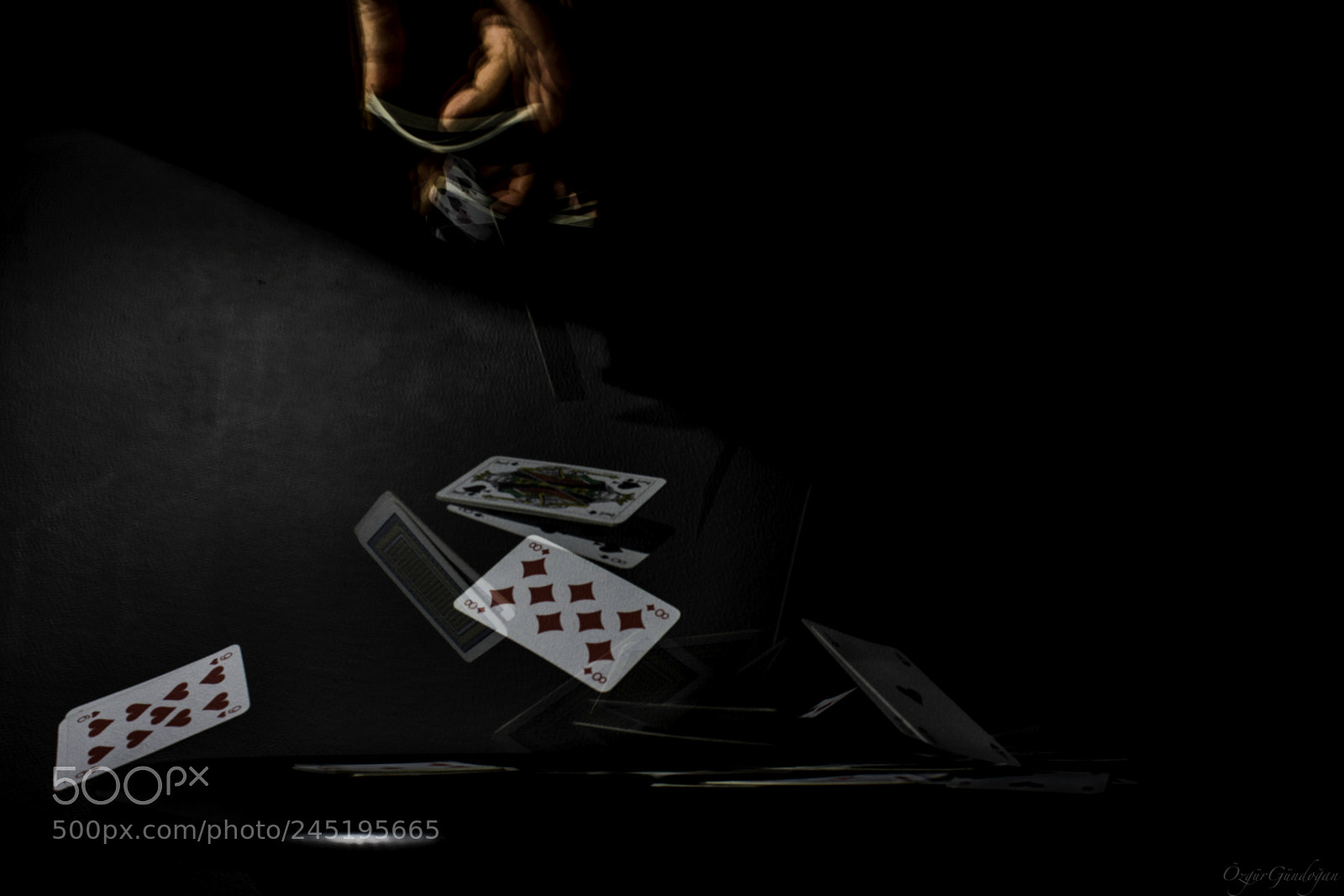 Canon EOS 600D (Rebel EOS T3i / EOS Kiss X5) sample photo. Game of cards. photography