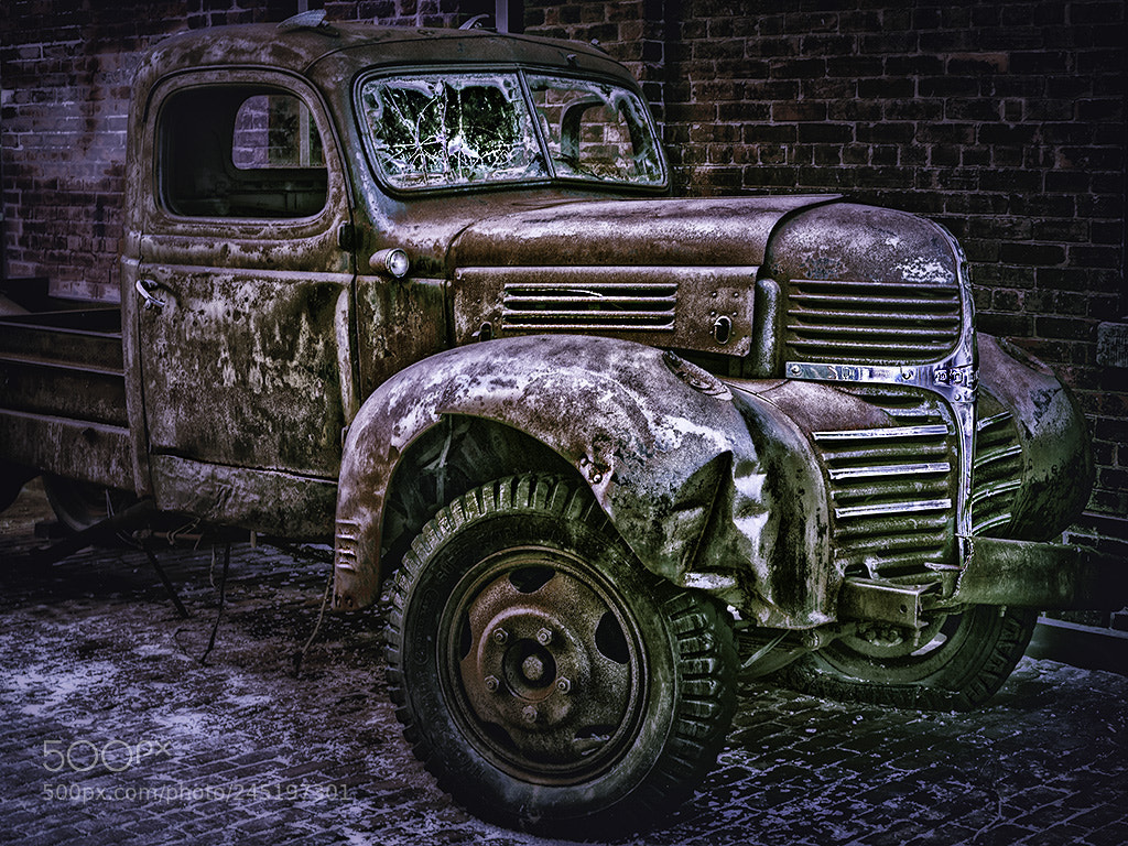Nikon D800 sample photo. Waiting for auto club photography