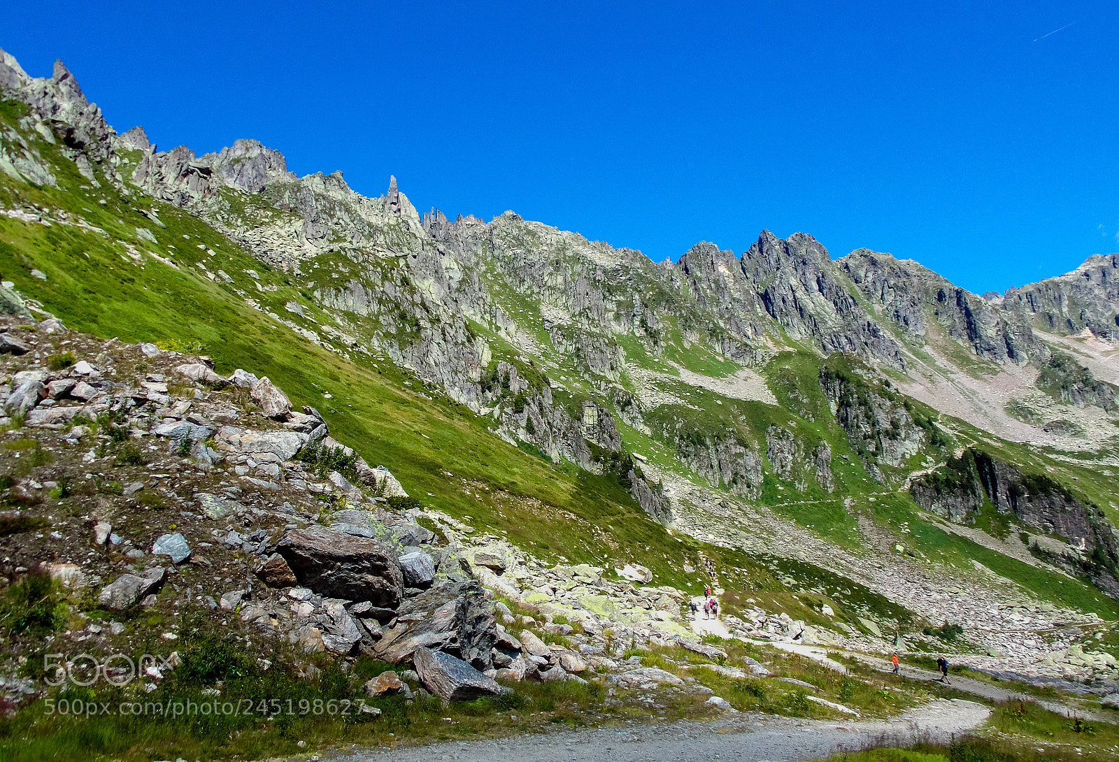 Nikon Coolpix L810 sample photo. Mont blanc trek photography