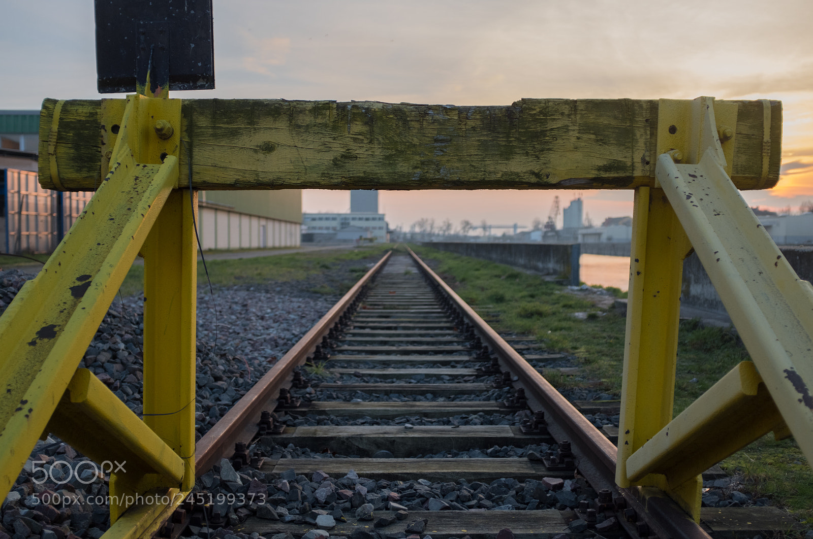 Fujifilm X100F sample photo. End of the line photography