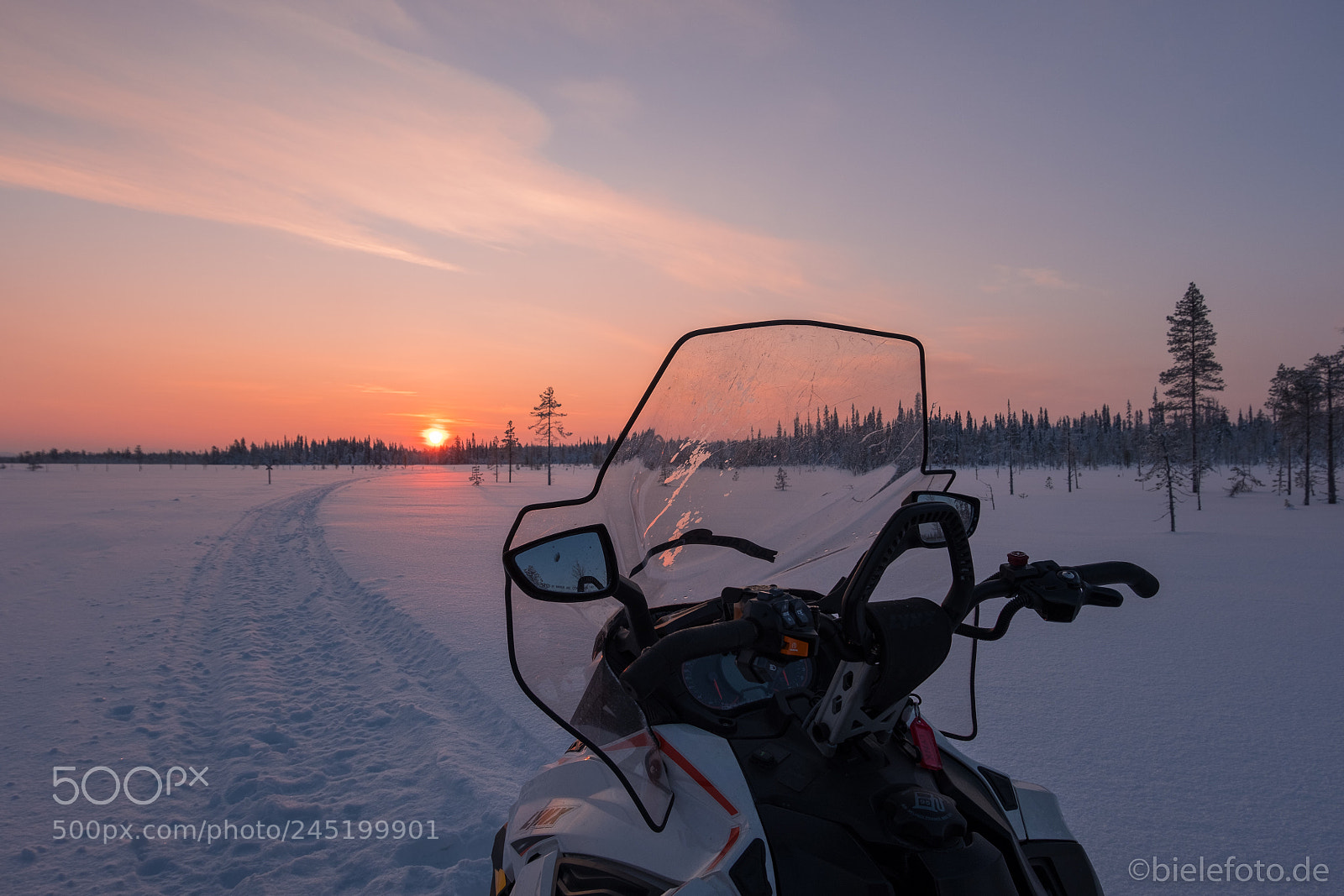 Fujifilm X-T20 sample photo. Snow mobile tour photography
