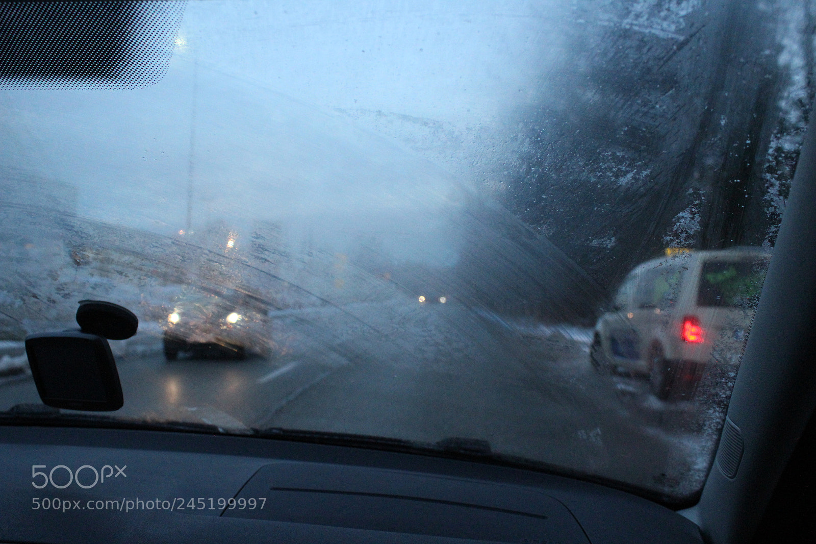 Canon EF-S 18-55mm F3.5-5.6 III sample photo. Driving to work photography