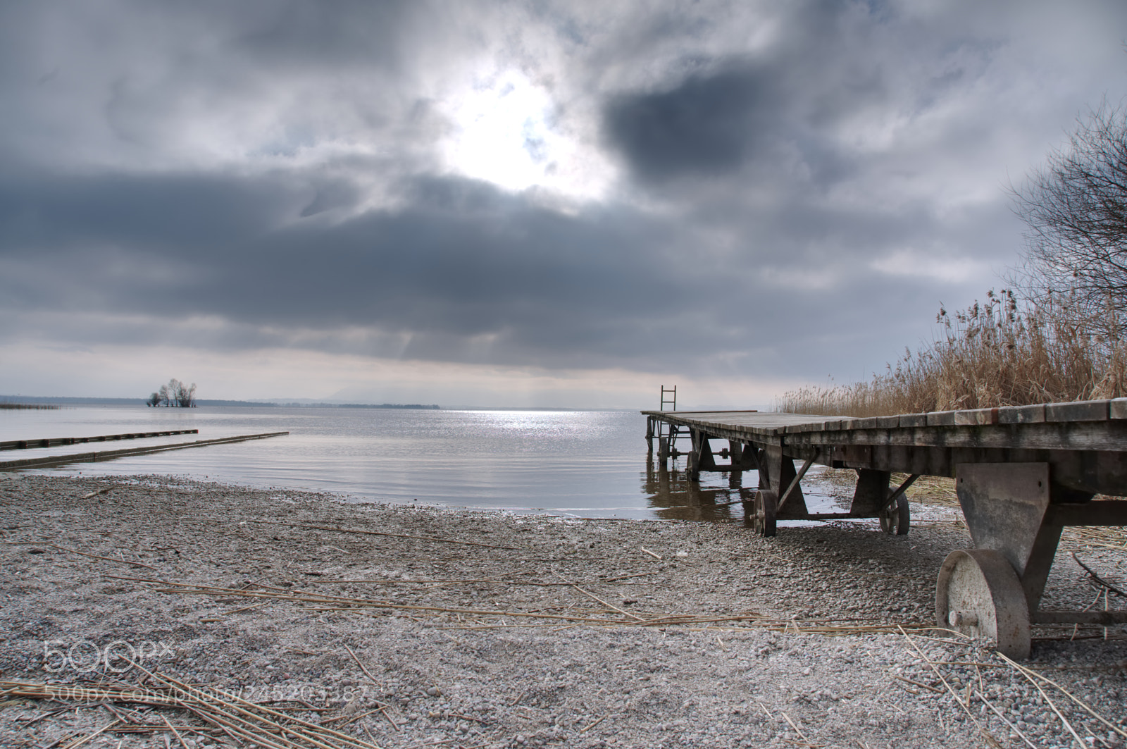 Sony a7 II sample photo. Unique jetty at lake photography