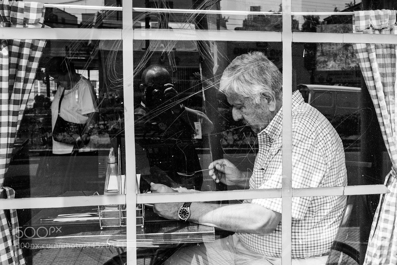 Fujifilm X-T2 sample photo. “el hemingway” restaurant + selfportrait photography