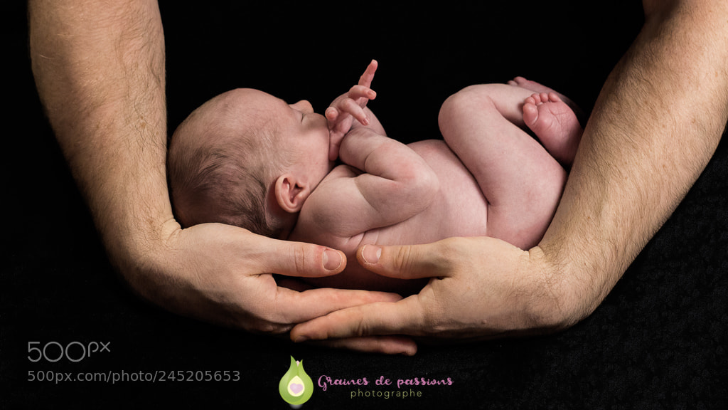 Canon EOS 650D (EOS Rebel T4i / EOS Kiss X6i) sample photo. Iris-papa--maman-naissance photography