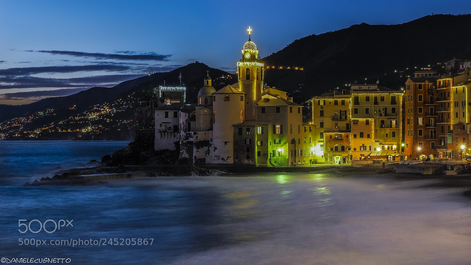 Olympus OM-D E-M10 III sample photo. Camogli photography