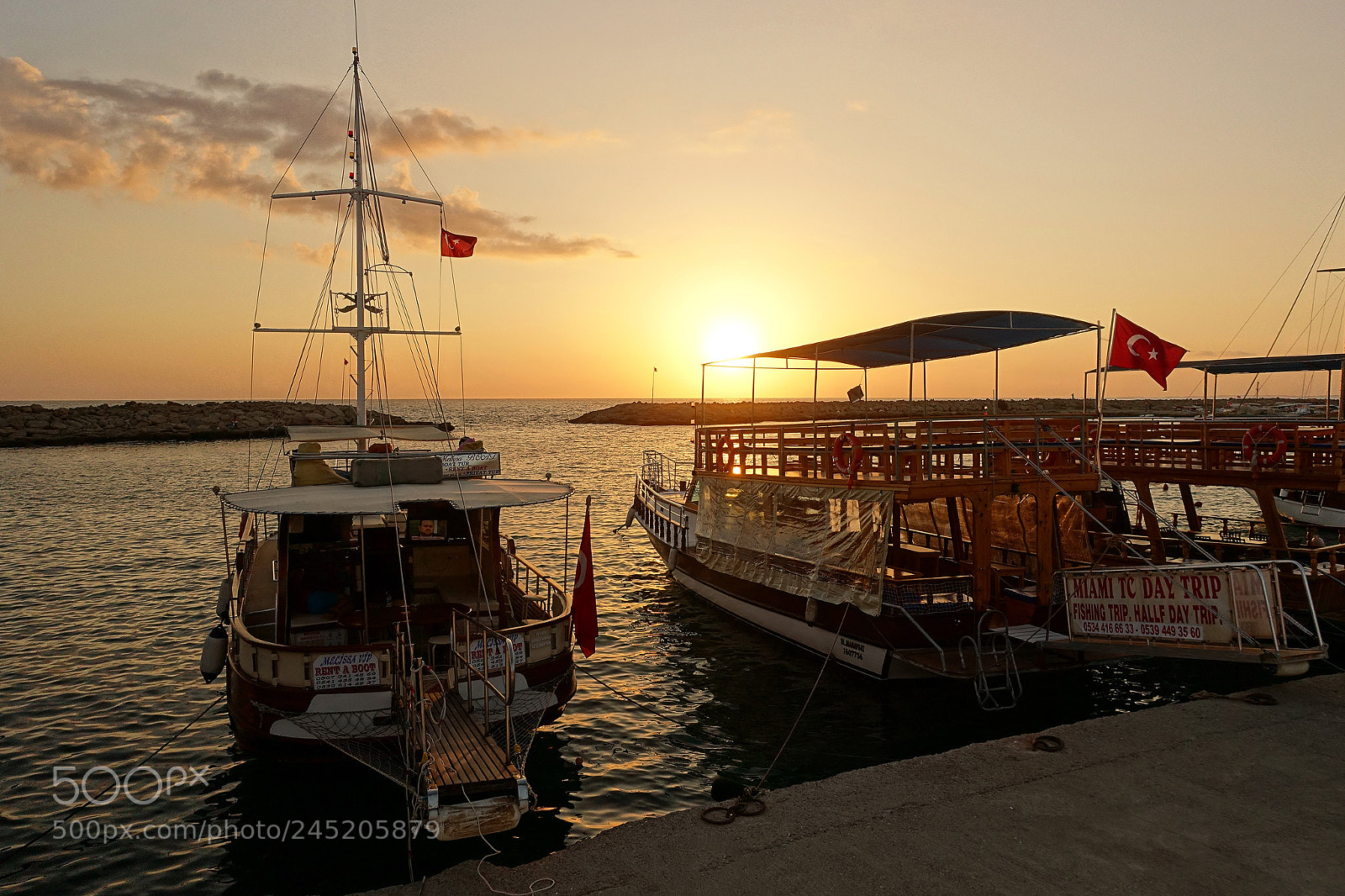 Sony Cyber-shot DSC-RX100 III sample photo. Sunset in side photography
