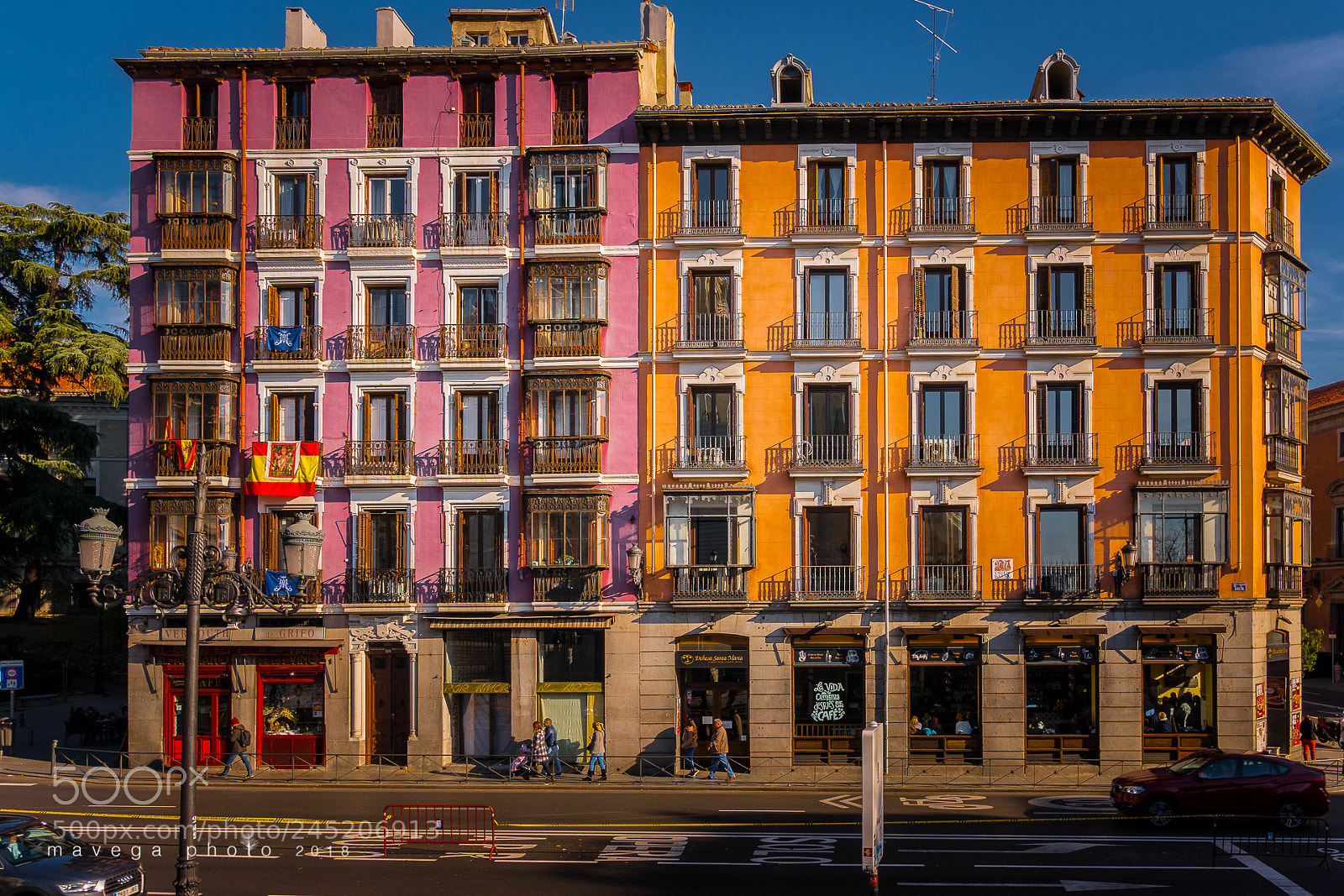 Sony a6300 sample photo. Colored madrid photography