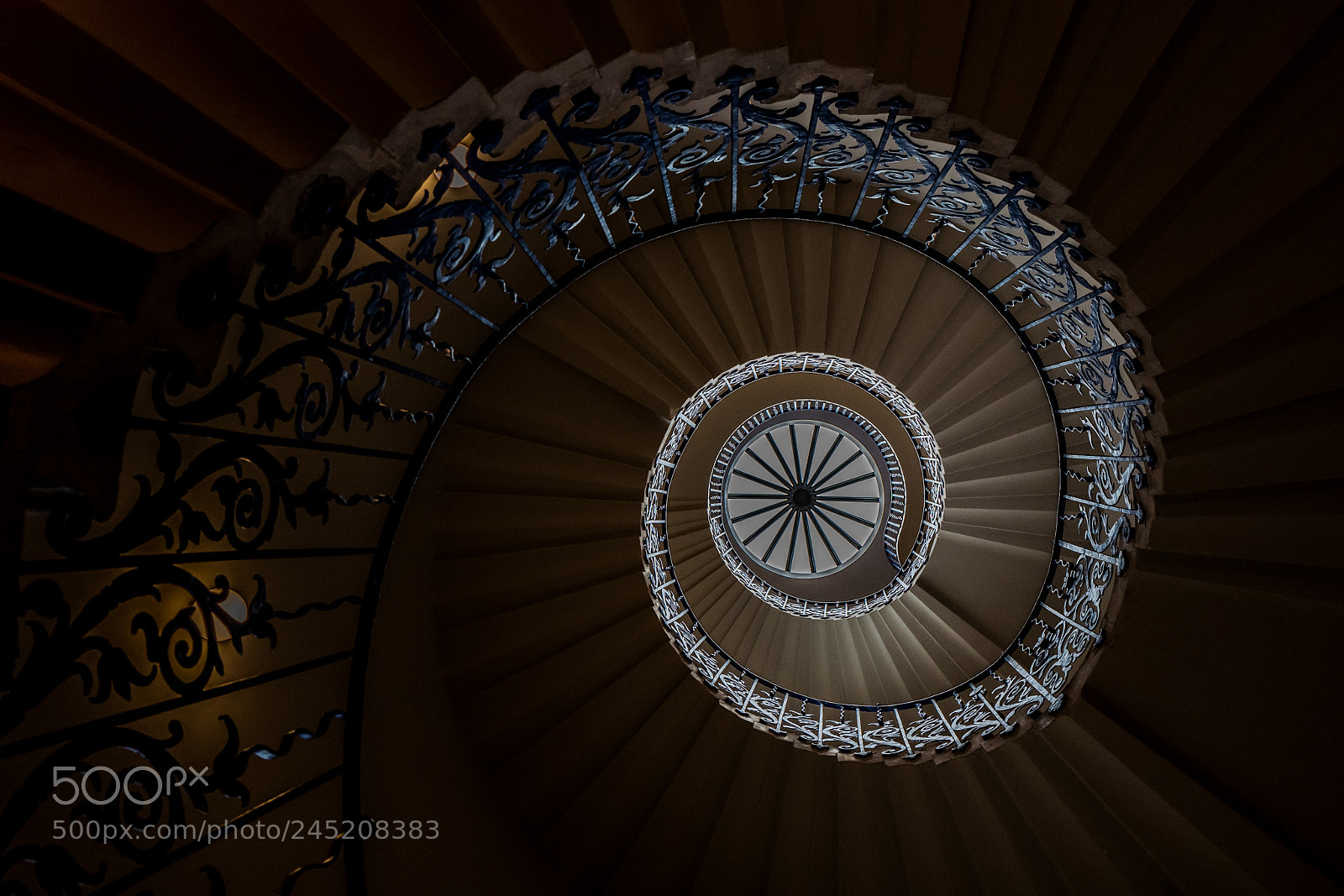 Leica Q (Typ 116) sample photo. Spiral stairs photography