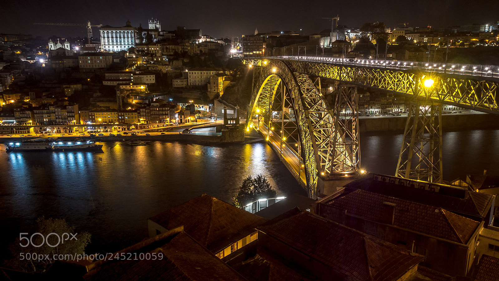 Olympus OM-D E-M10 sample photo. Porto, ribeira area photography