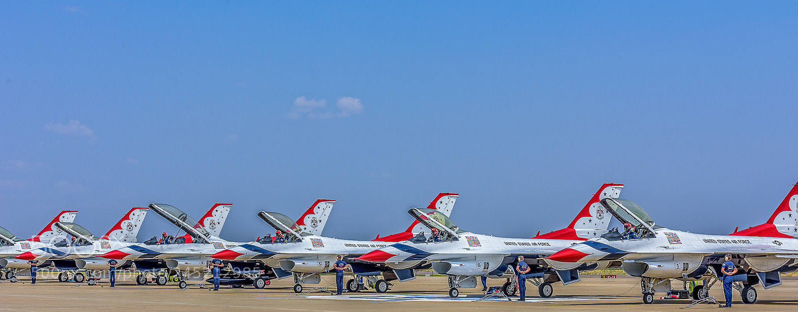 Nikon D810 sample photo. Thunderbird line photography