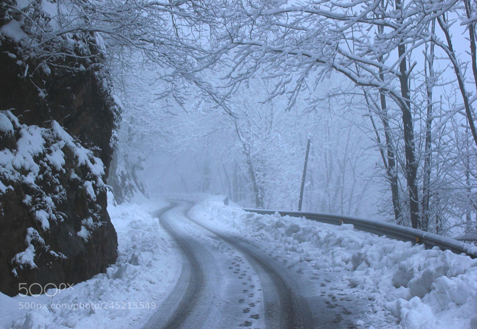 Canon EOS 550D (EOS Rebel T2i / EOS Kiss X4) sample photo. Disfrutando de la nieve photography