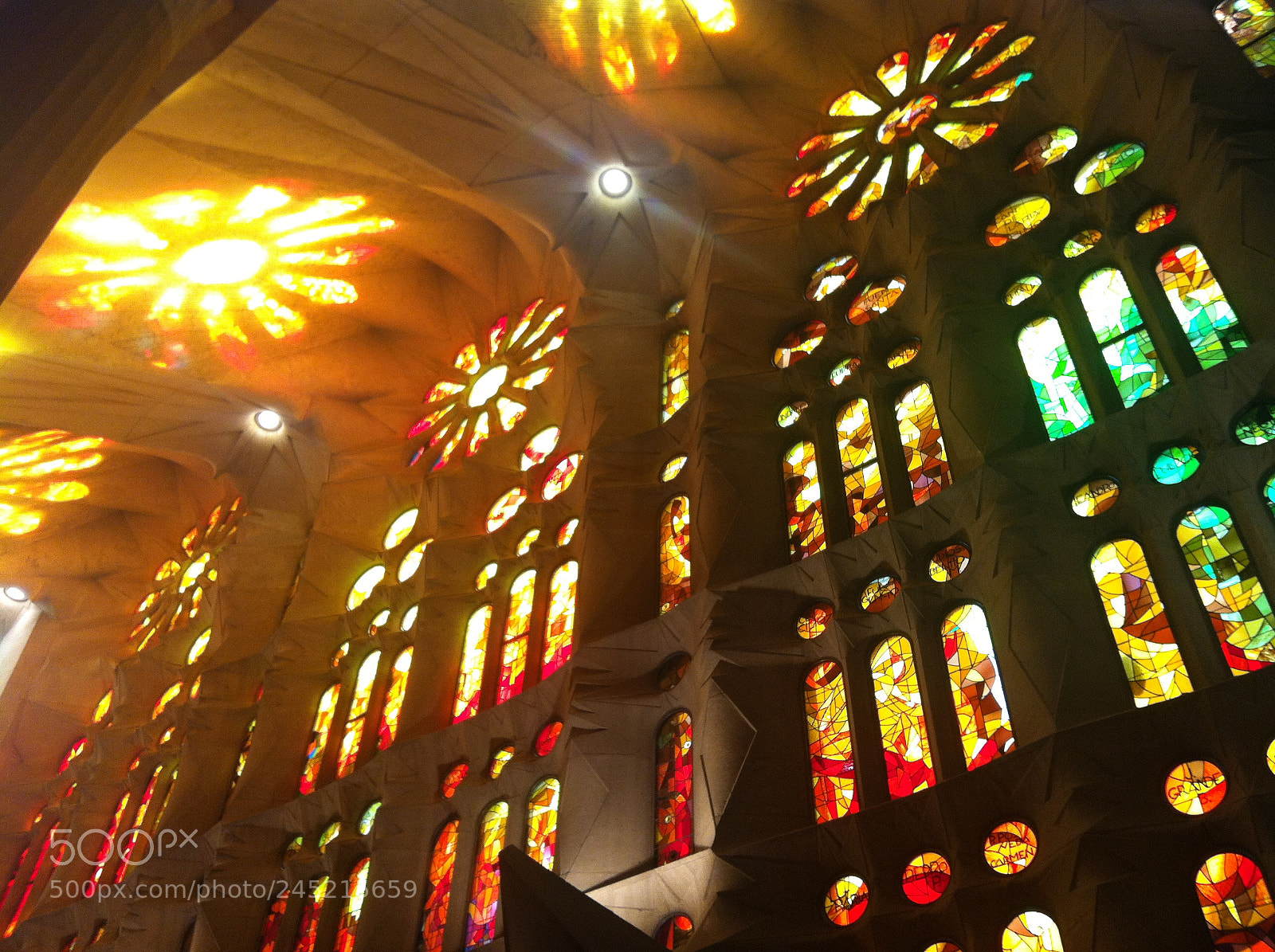 Apple iPhone 4 sample photo. Sagrada familia photography