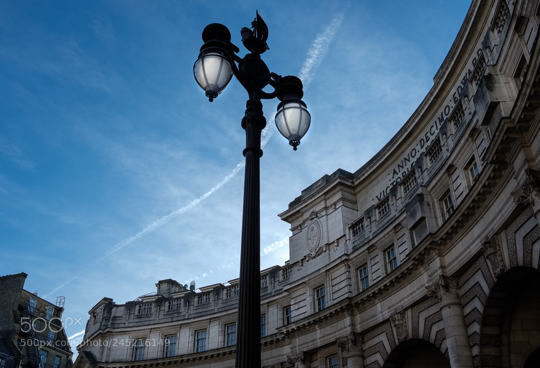 Fujifilm X-T2 sample photo. Entrance to pall mall photography