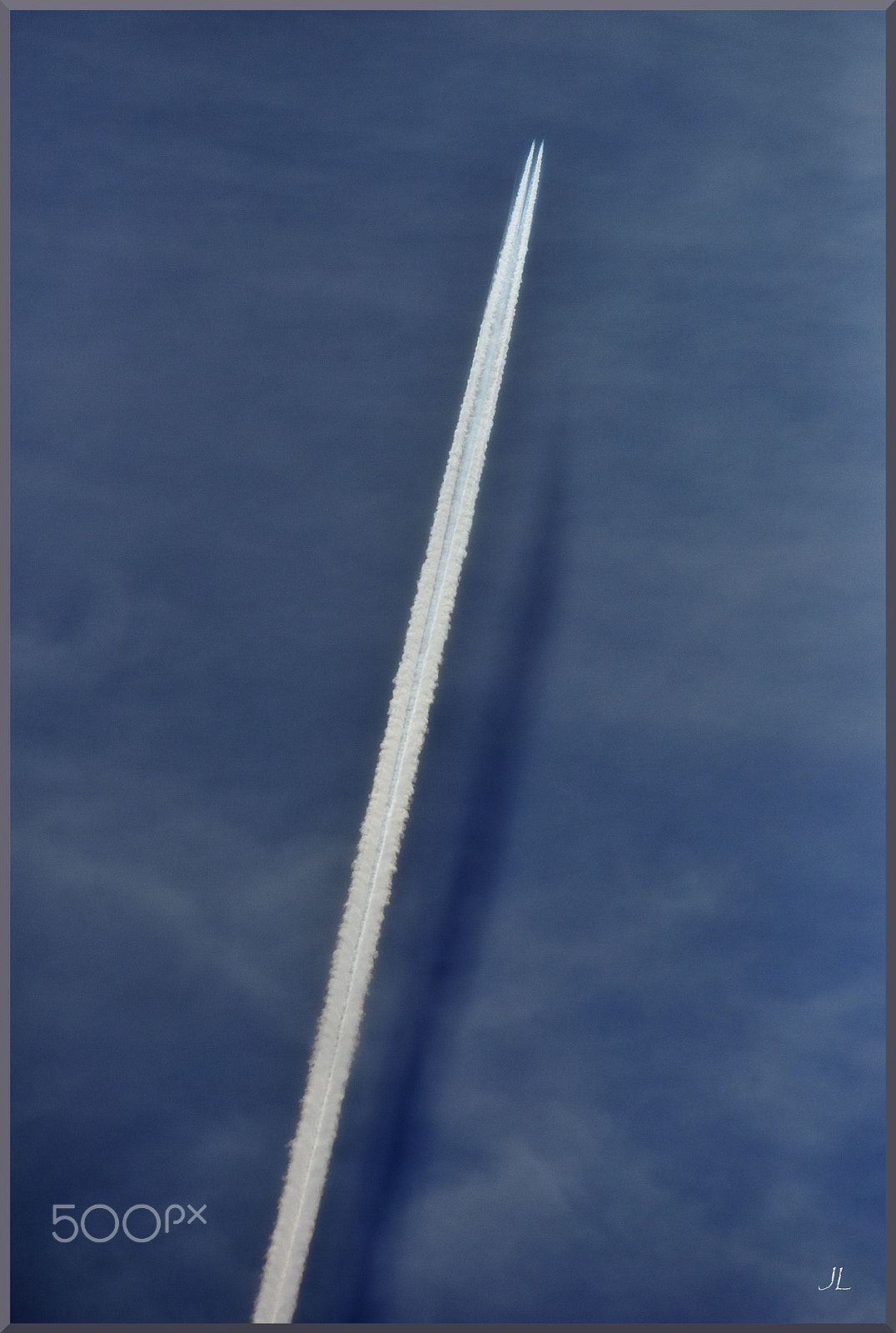 Nikon AF-S Nikkor 200-500mm F5.6E ED VR sample photo. Jet trail for happiest day for web dsc photography