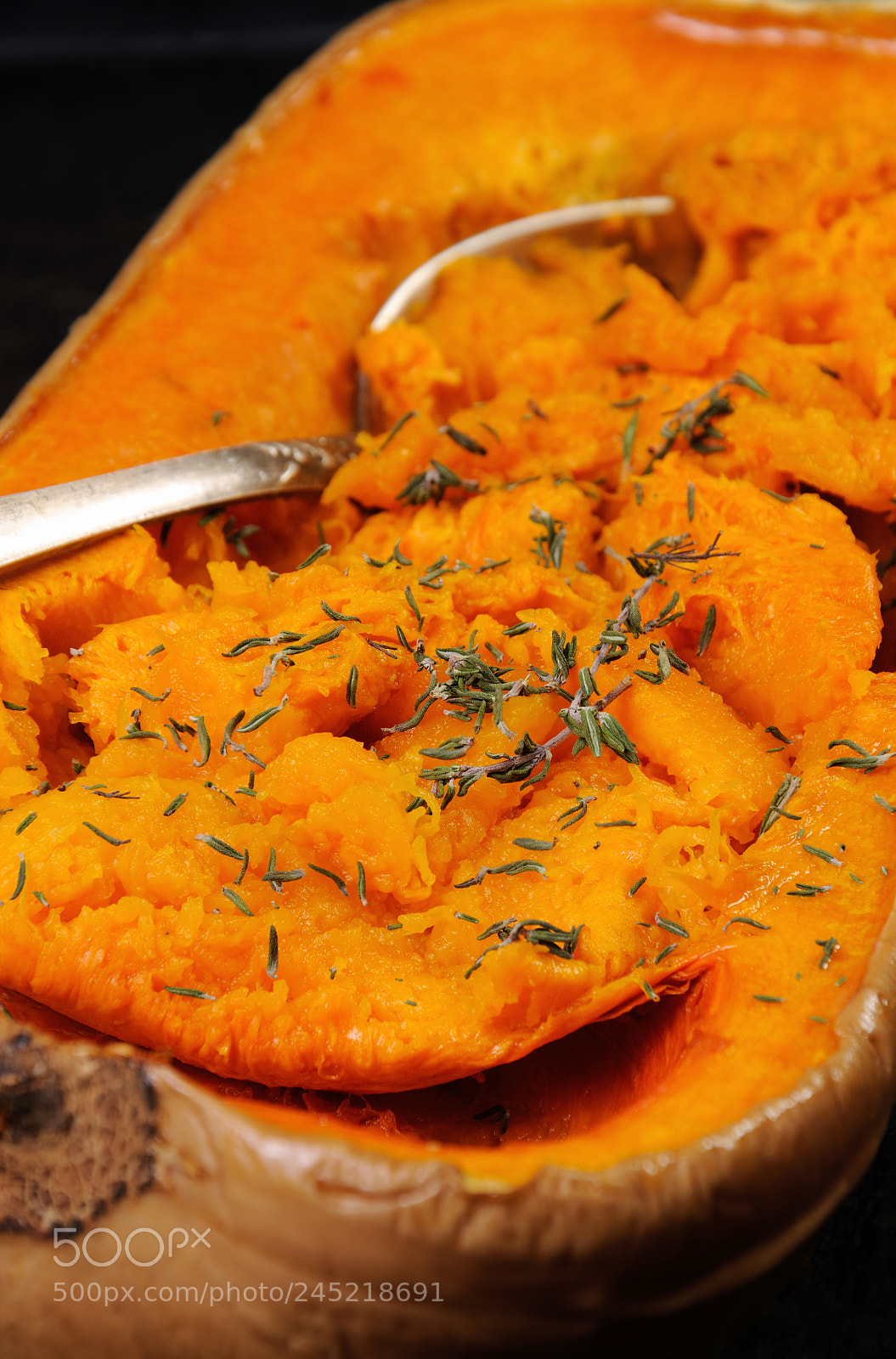 Nikon D90 sample photo. Baked pumpkin with thyme photography