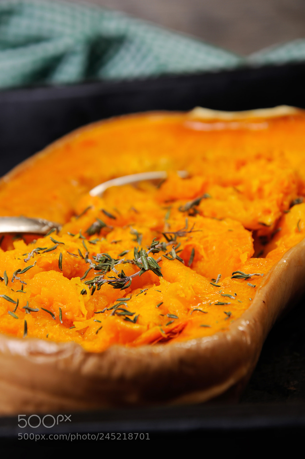 Nikon D90 sample photo. Baked pumpkin with thyme photography