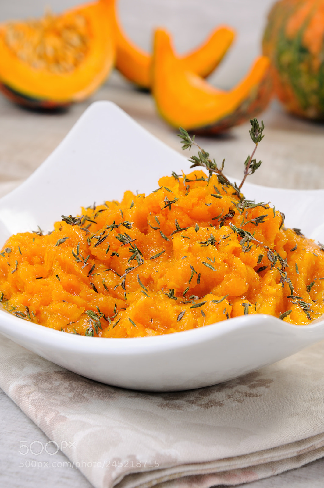 Nikon D90 sample photo. Baked pumpkin with thyme photography