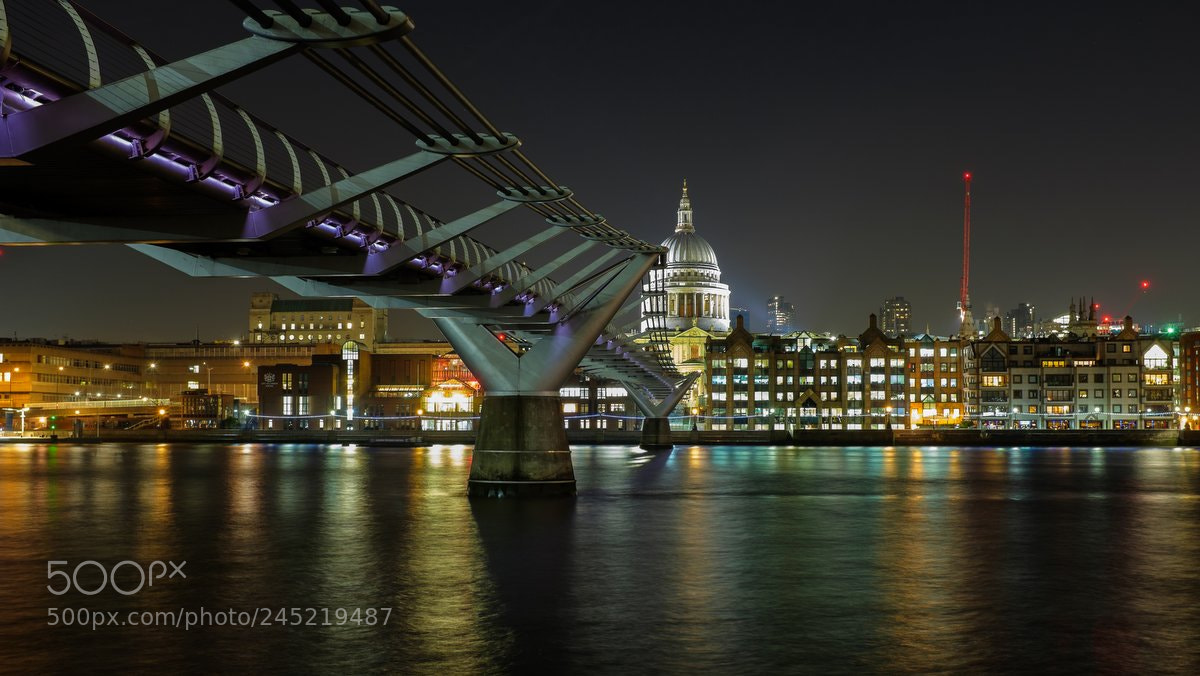 Fujifilm X100S sample photo. Millenium bridge photography