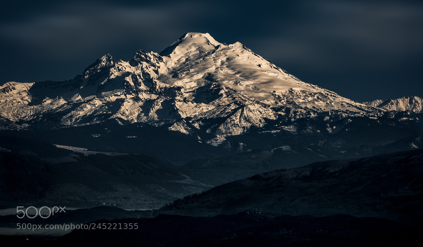 Olympus OM-D E-M5 II sample photo. Mt. baker photography