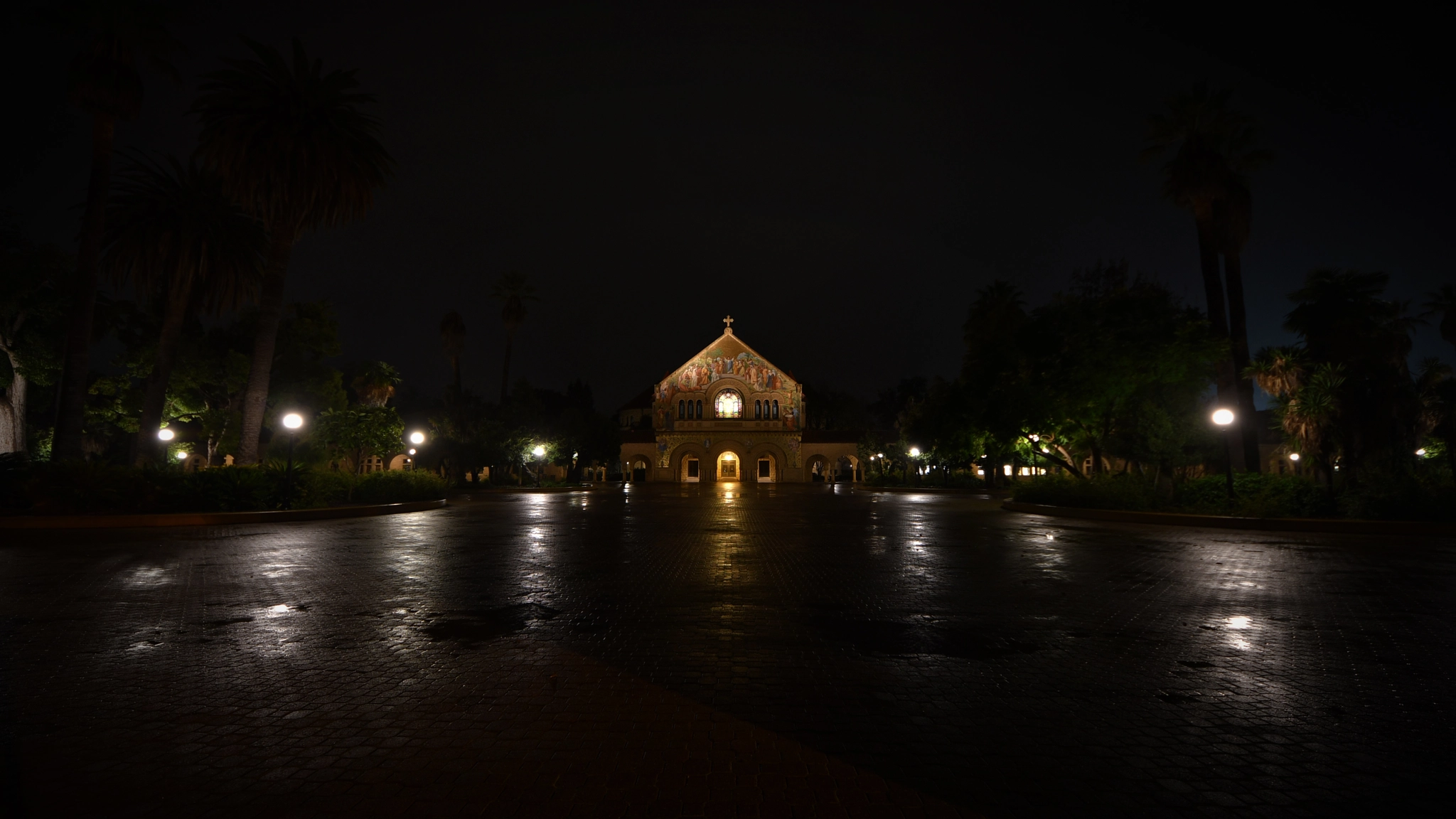 Sigma 8-16mm F4.5-5.6 DC HSM sample photo. Rainy moonnight no.3 reflection photography