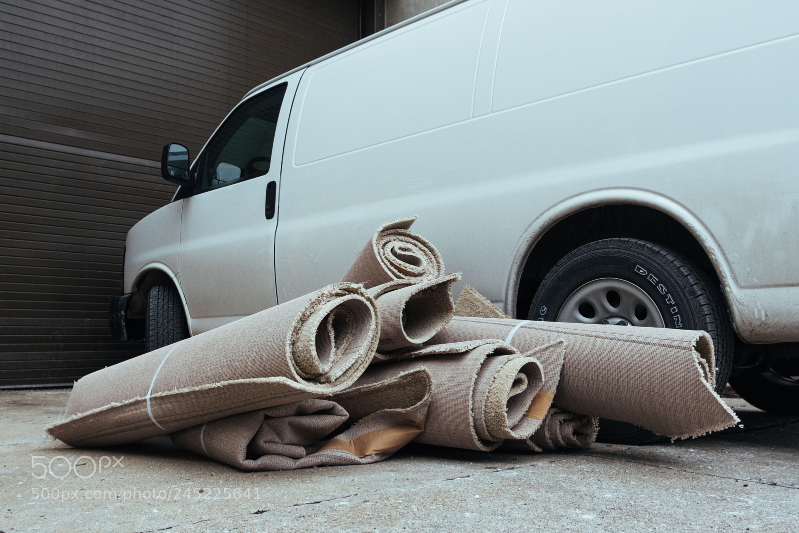 Fujifilm X-T2 sample photo. Discarded carpets. cincinnati, oh. photography