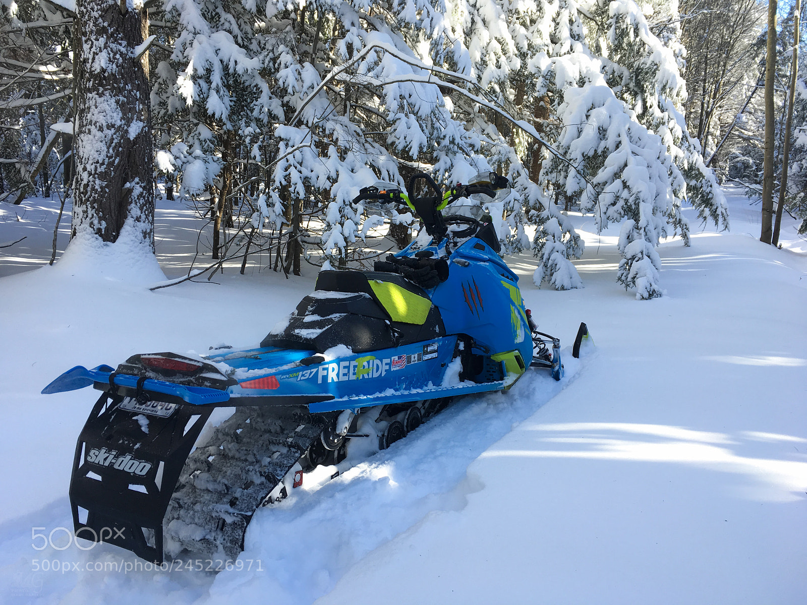 Apple iPhone SE sample photo. Ski-doo photography