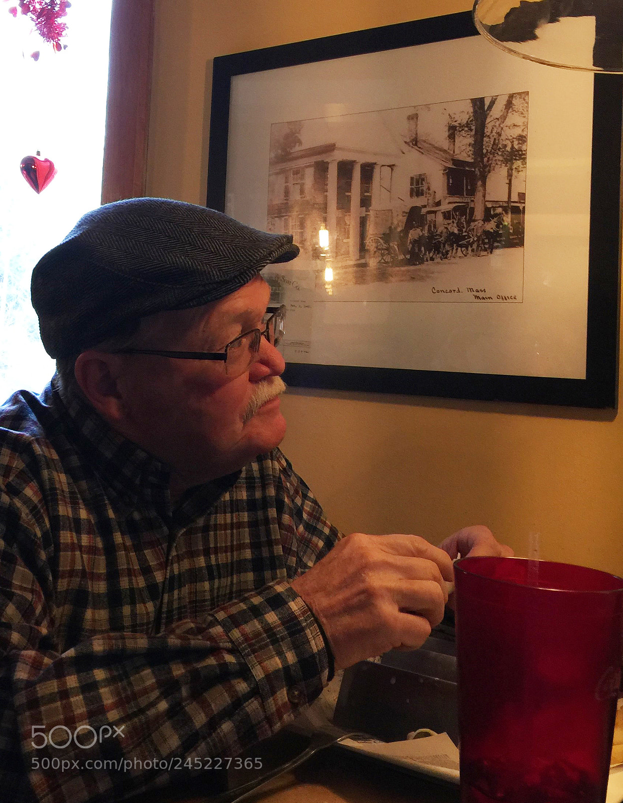 Apple iPhone 6 Plus sample photo. Lunch in concord photography