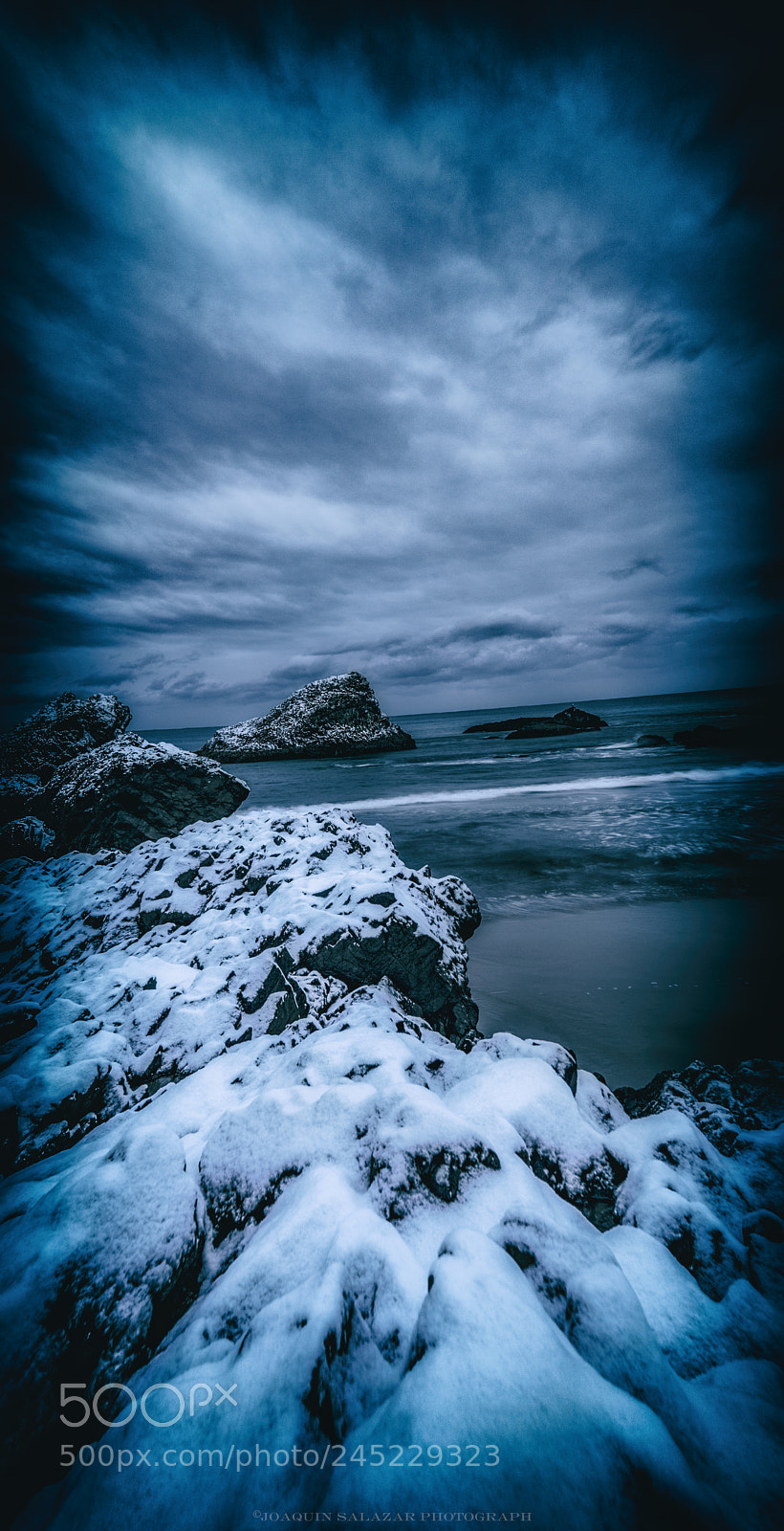 Sony a7R sample photo. Snow on seal rocks photography