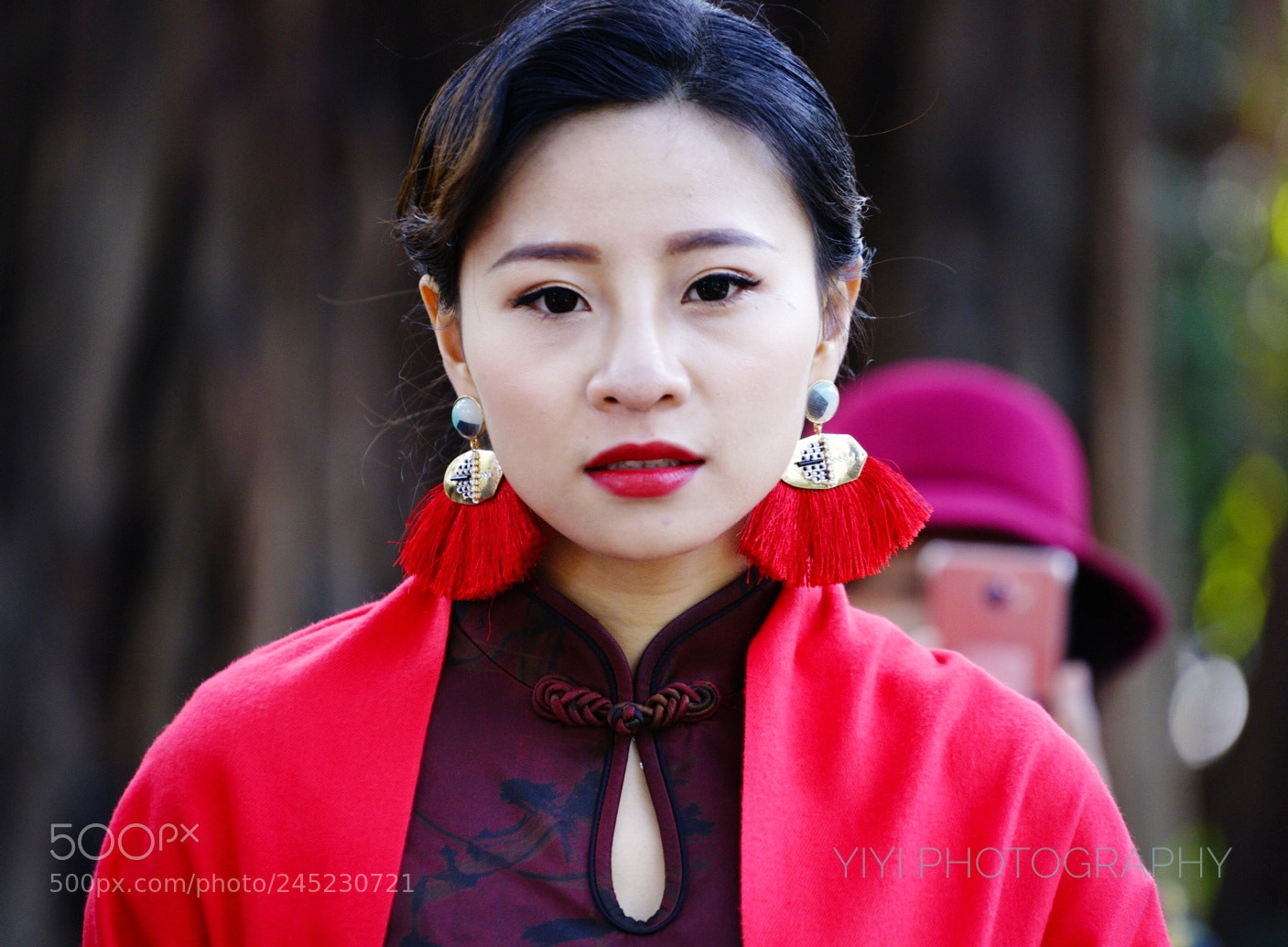 Sony a7 II sample photo. A woman in red photography