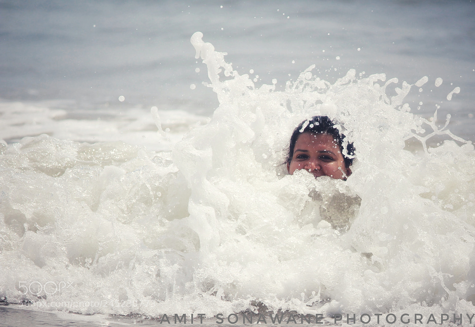 Canon EOS 1200D (EOS Rebel T5 / EOS Kiss X70 / EOS Hi) sample photo. Basking on beach photography