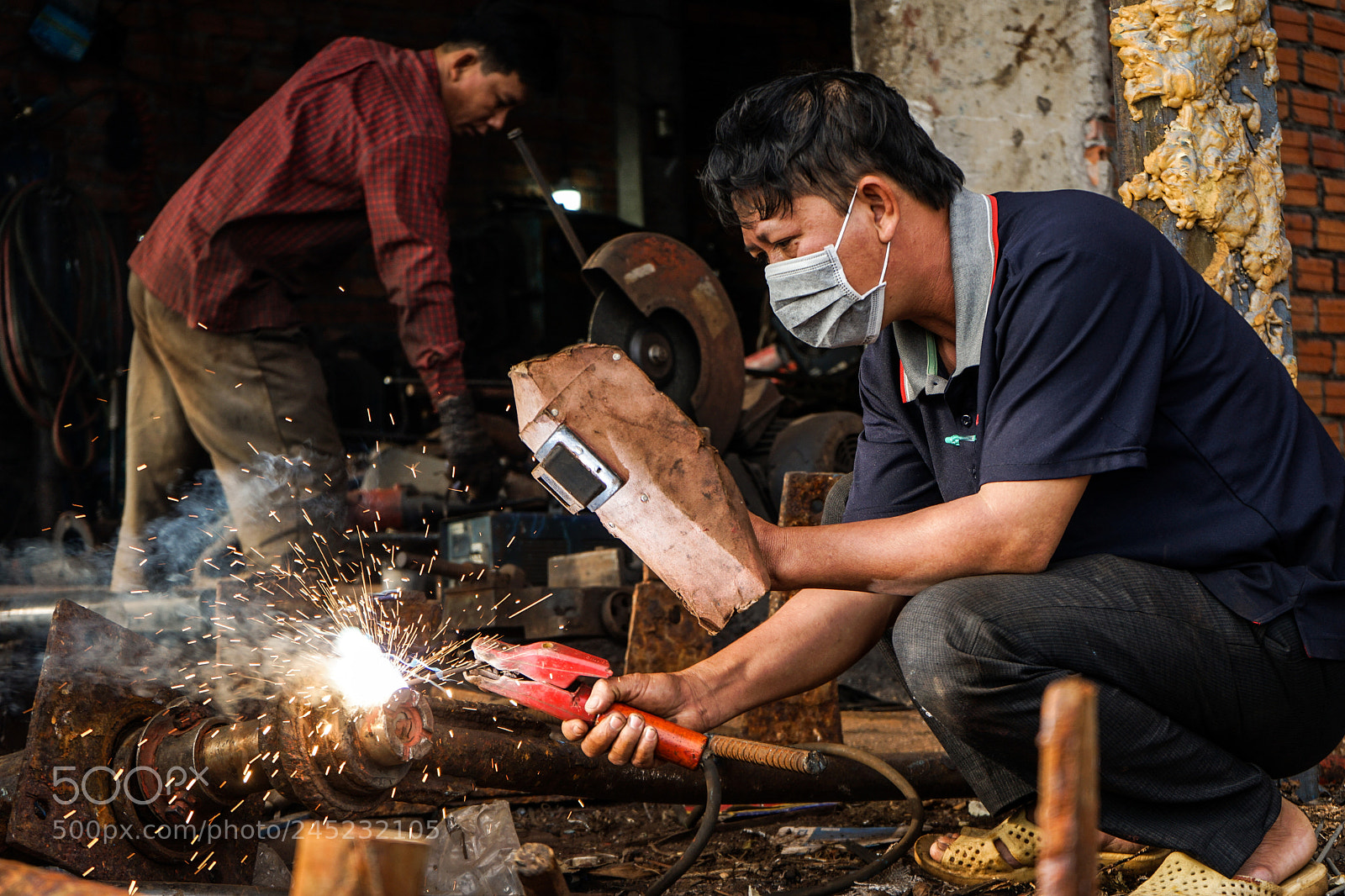 Sony a7 II sample photo. Shipbuilder photography