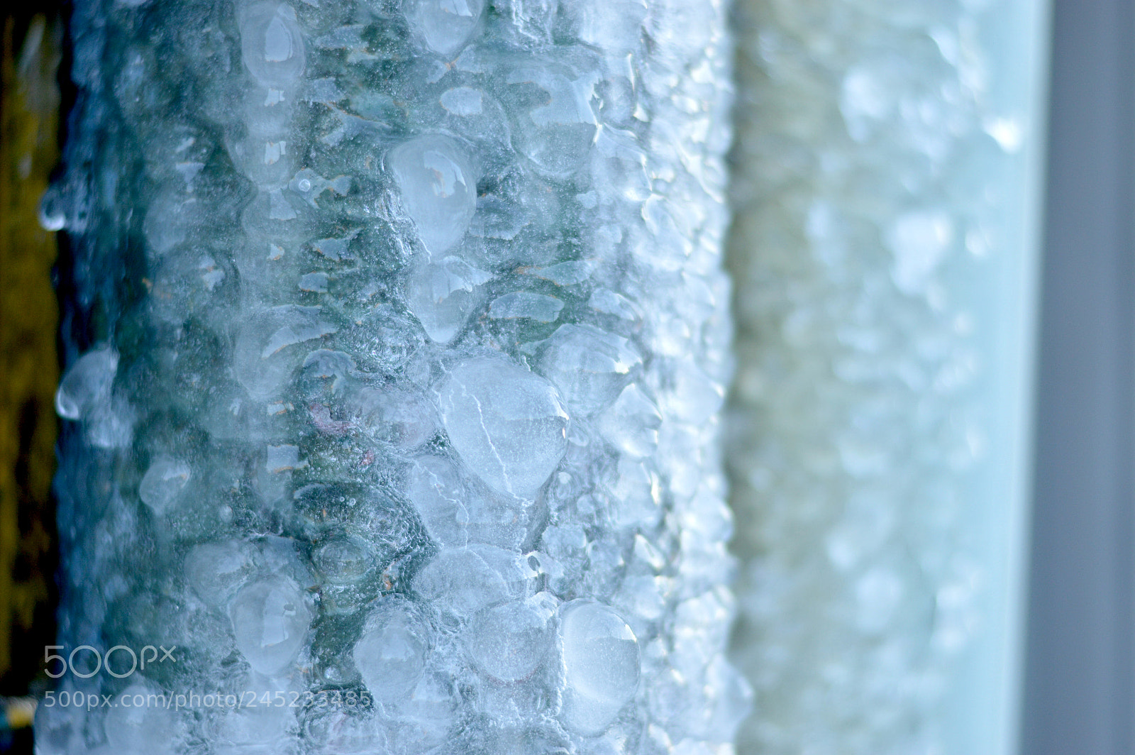Nikon D3200 sample photo. Frozen pipe 01 photography