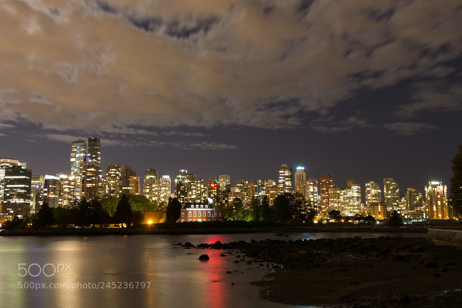 Canon EOS 700D (EOS Rebel T5i / EOS Kiss X7i) sample photo. Vancouver skyline photography