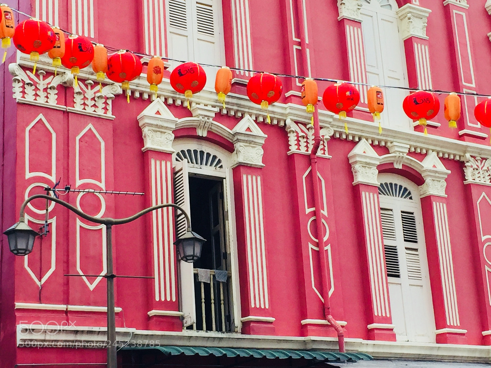 Apple iPhone 6 sample photo. Chinatown photography