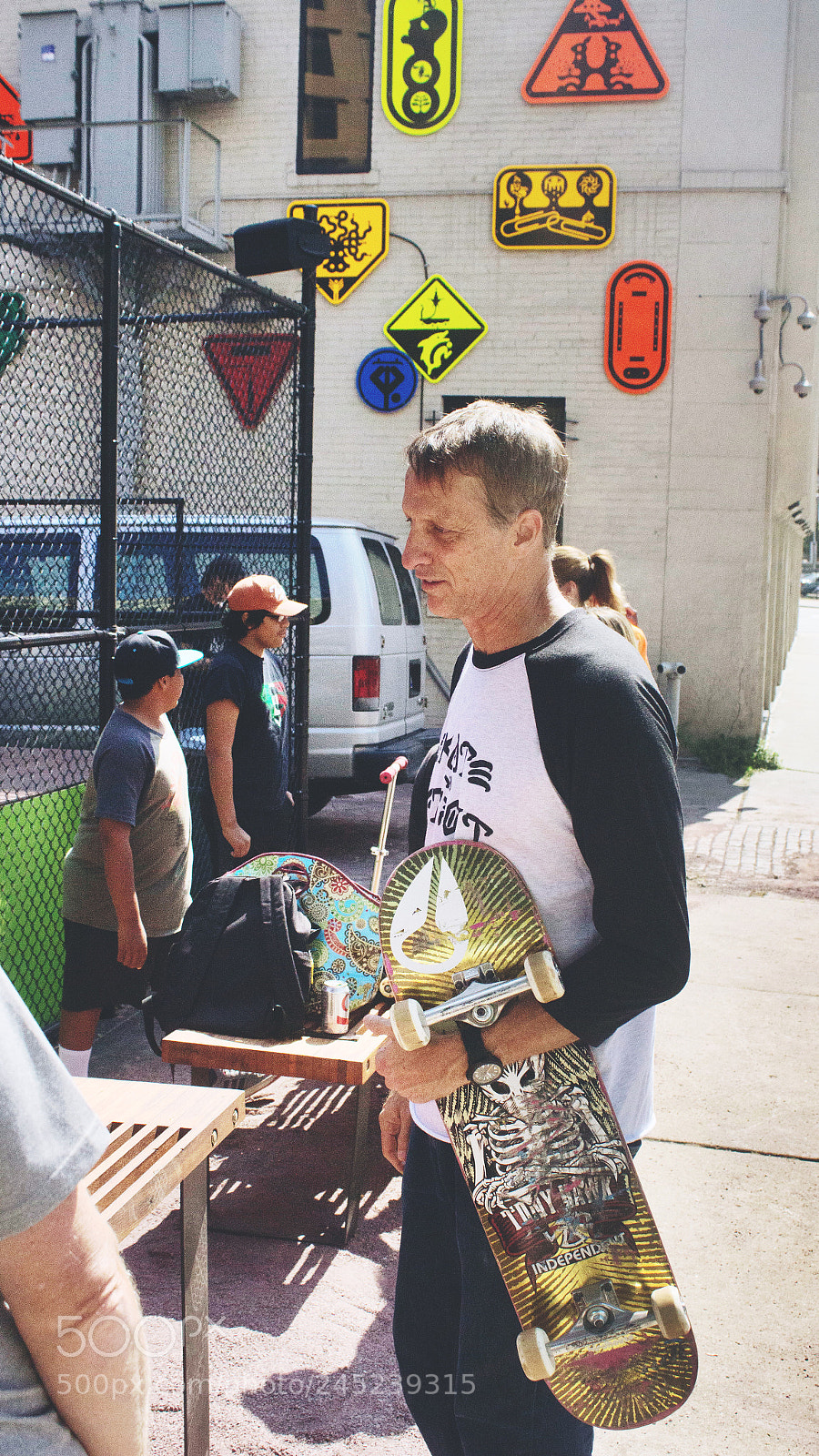 Canon EOS 1200D (EOS Rebel T5 / EOS Kiss X70 / EOS Hi) sample photo. Tony hawk at wayfinding photography