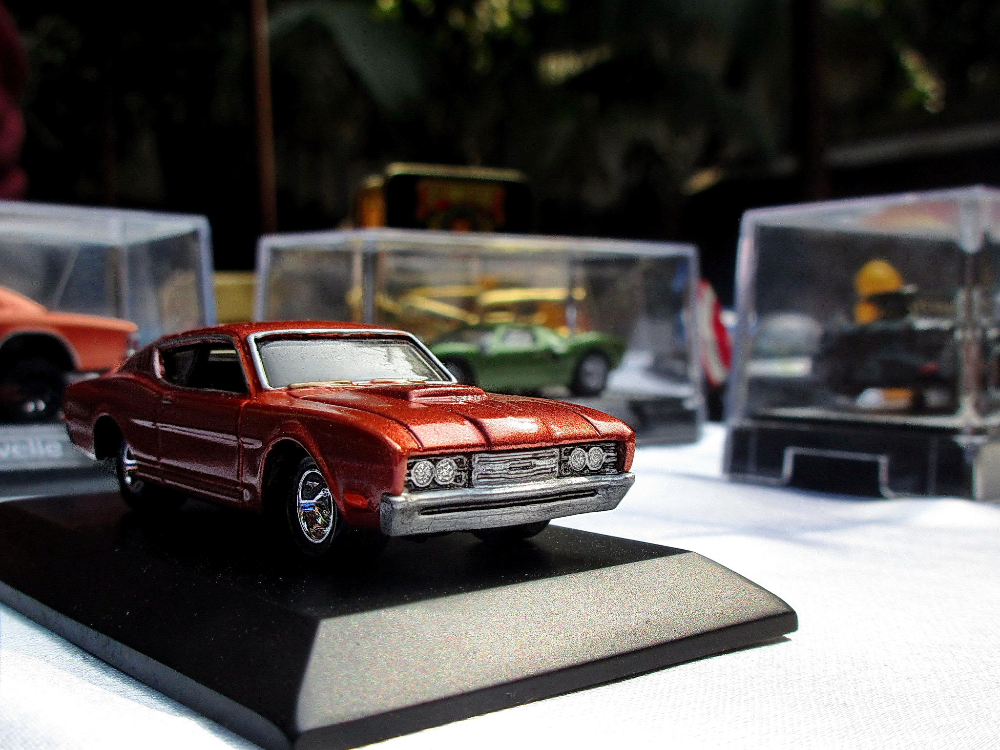 Canon PowerShot ELPH 170 IS (IXUS 170 / IXY 170) sample photo. Custom hot wheels photography