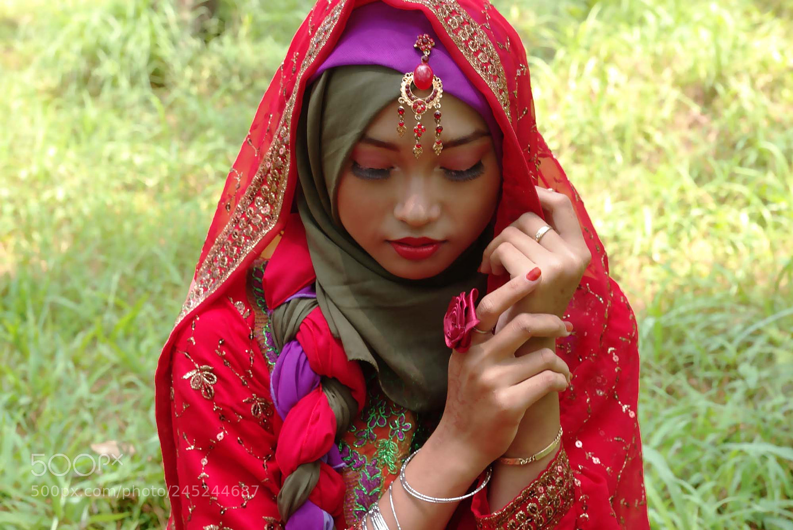 Pentax K200D sample photo. People in frame photography