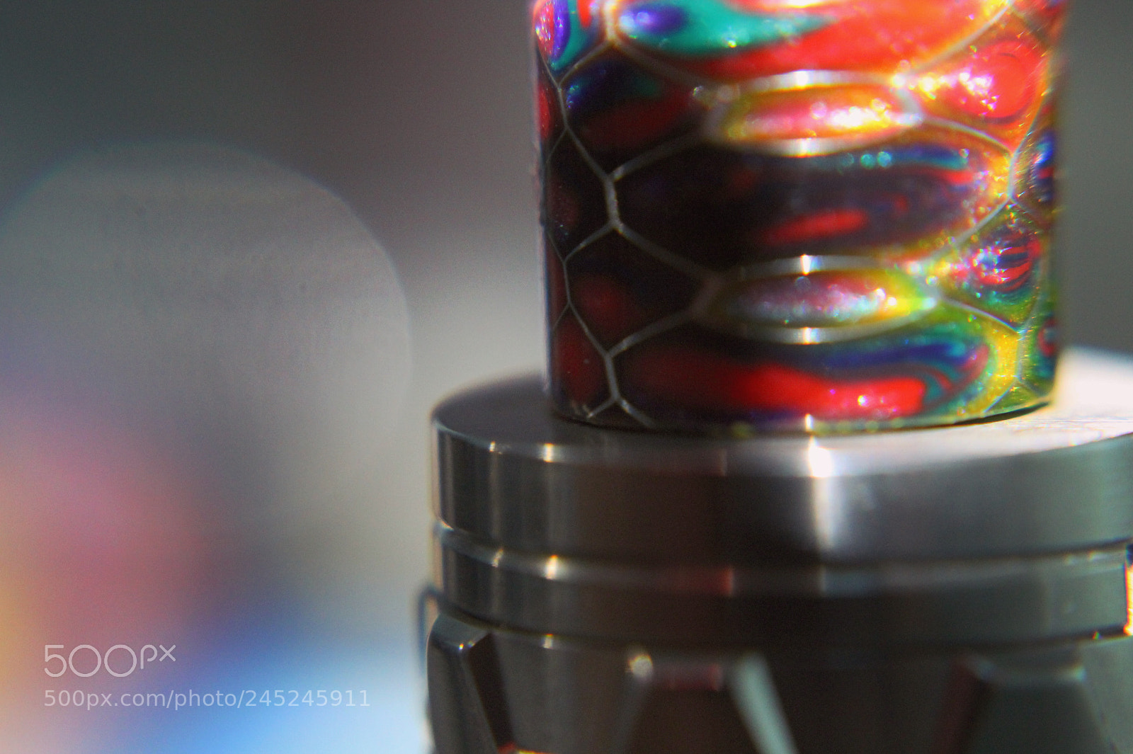 Canon EOS 1300D (EOS Rebel T6 / EOS Kiss X80) sample photo. Macro lens vs vape photography