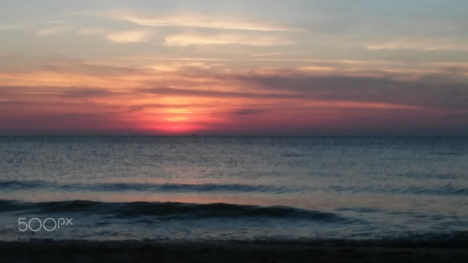 LG LEON 4G LTE sample photo. Baltic sea sunset photography