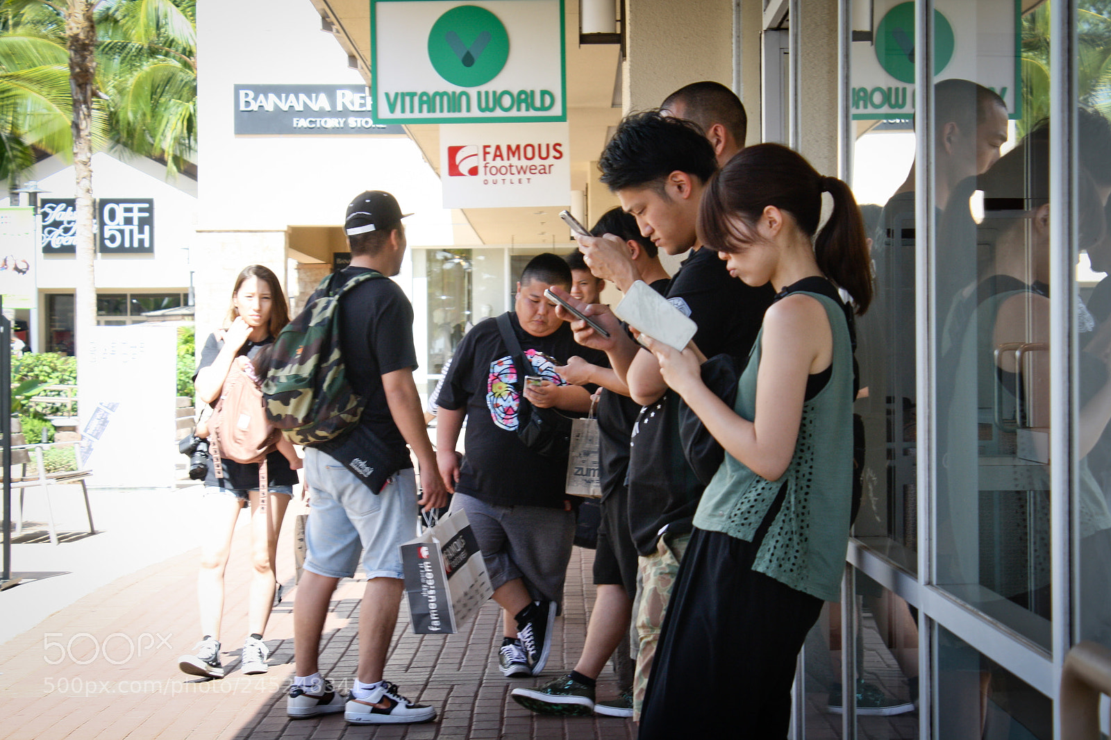 Canon EOS 1000D (EOS Digital Rebel XS / EOS Kiss F) sample photo. A band of millenials photography