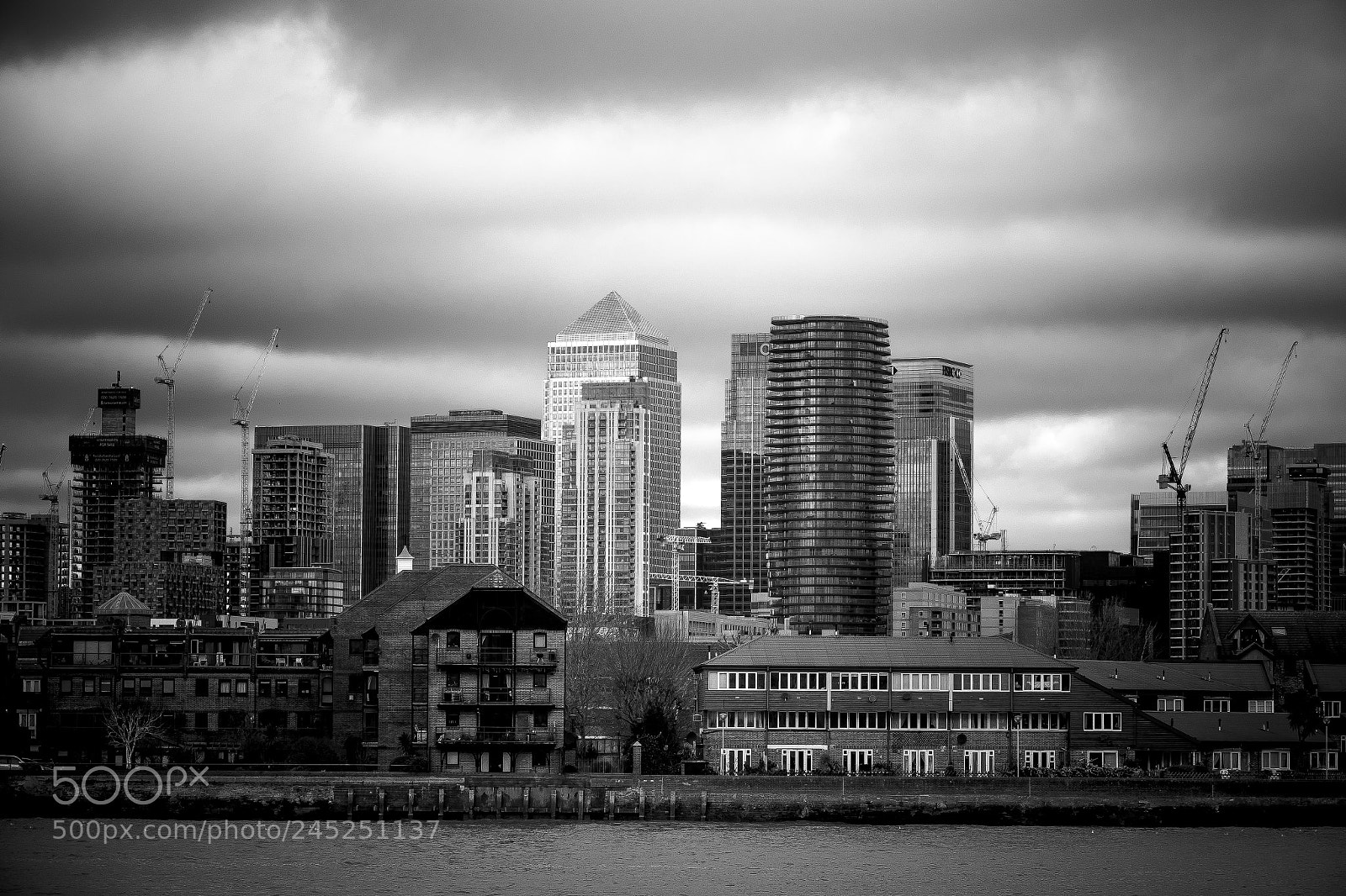 Sony Cyber-shot DSC-RX10 III sample photo. Canary wharf photography