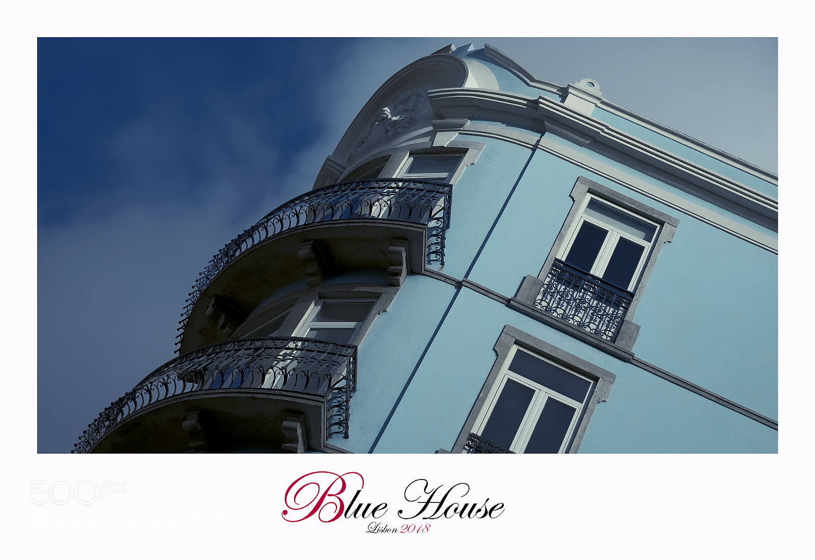Fujifilm X-T1 sample photo. Blue house photography