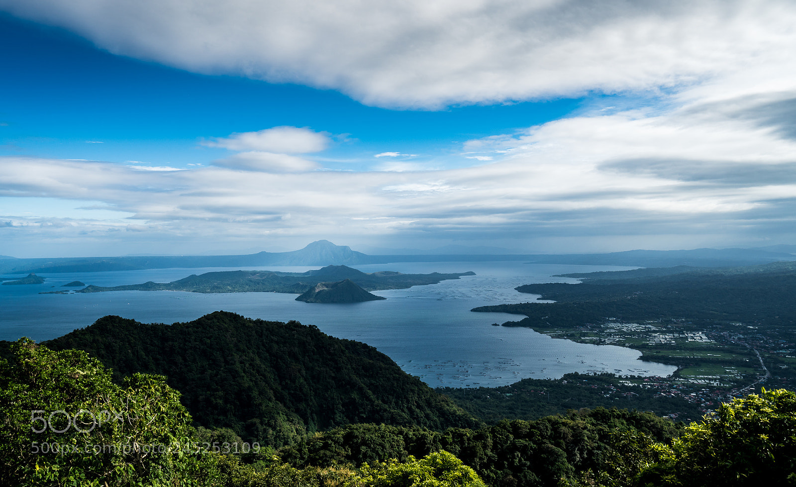 Sony a7R II sample photo. Taal lake, philippines photography