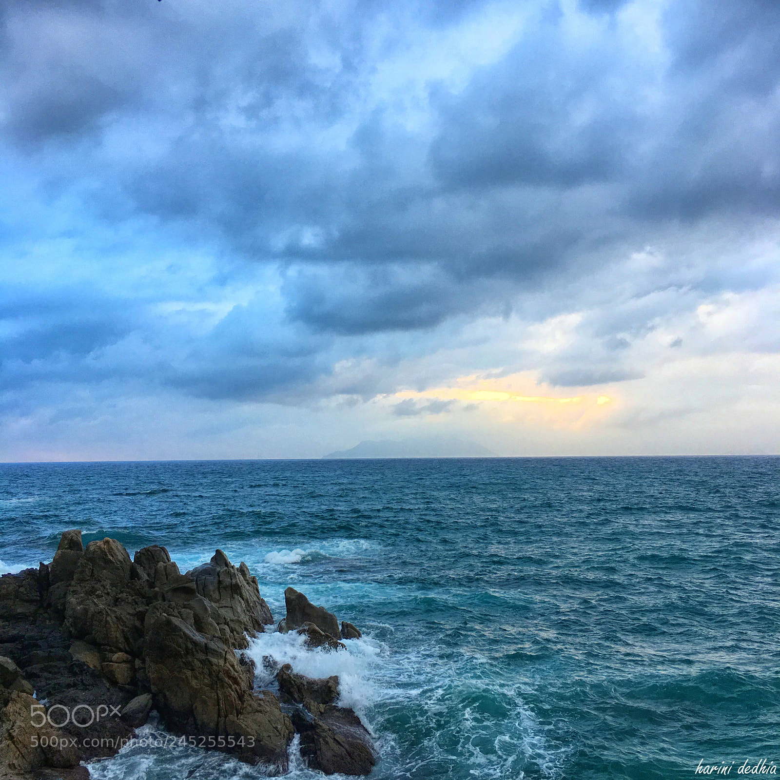 Apple iPhone 6s sample photo. Rocky brews. photography